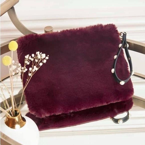 Burgundy Faux Fur Maven Wristlet - Picture 4 of 9